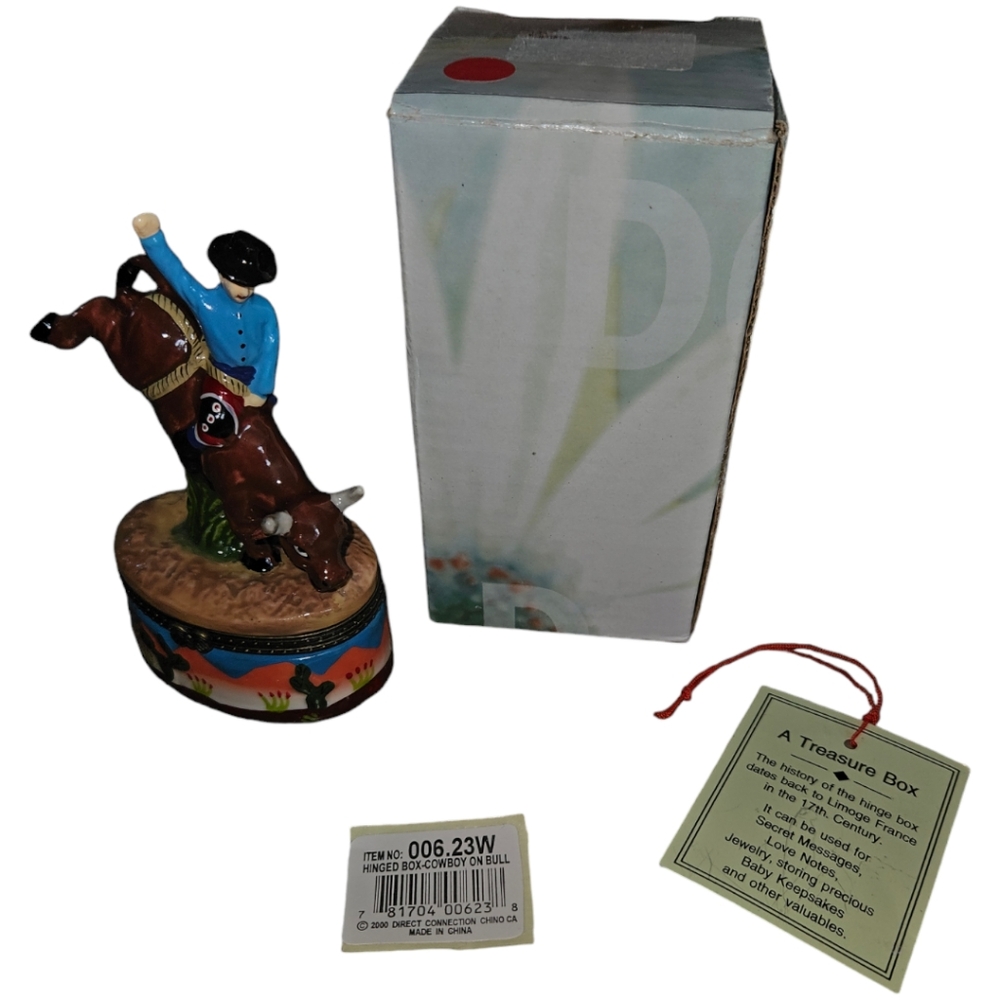 NWT Cowboy On Bull RARE Vintage Treasure Trinket Hinge Box W/ Minature Bull